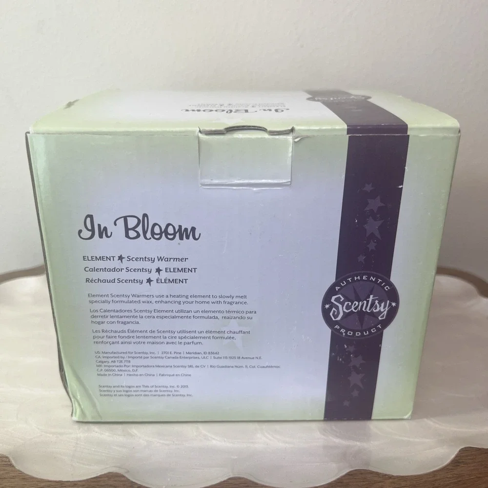 Scentsy‎ In Bloom Element Warmer Retired Pink Flower Wax Warmer NIB